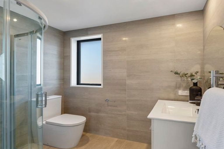 Photo of property in 1/28 Bowen Street, Upper Riccarton, Christchurch, 8041