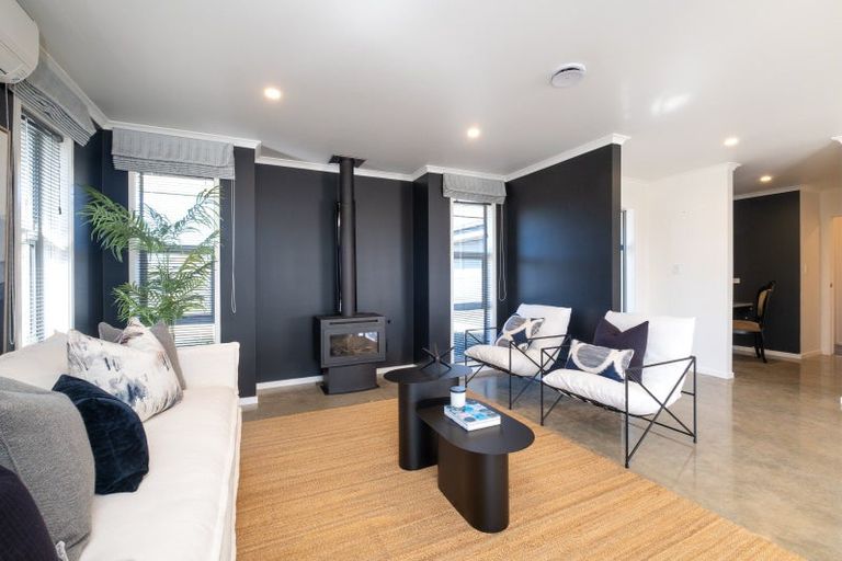 Photo of property in 5 Waitaha Place, Clive, 4102