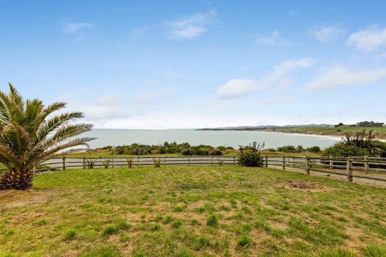 Photo of property in 44 Harbour Terrace, Kakanui, Oamaru, 9495