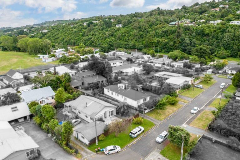 Photo of property in 10 Edwin Street, Belmont, Lower Hutt, 5010