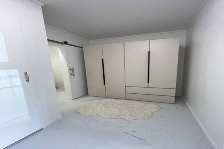 Photo of property in 3/19a Verbena Road, Birkdale, Auckland, 0626