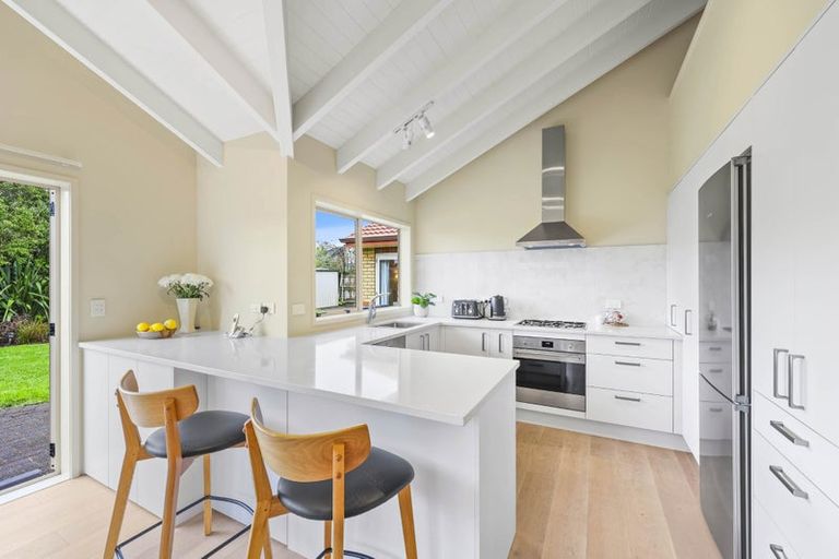 Photo of property in 18 Pippen Court, Henderson, Auckland, 0612