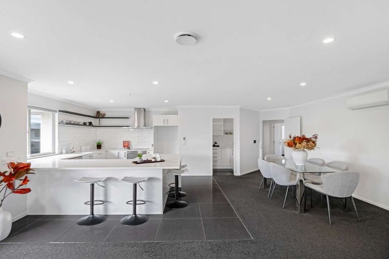 Photo of property in 128 Halswell Junction Road, Halswell, Christchurch, 8025