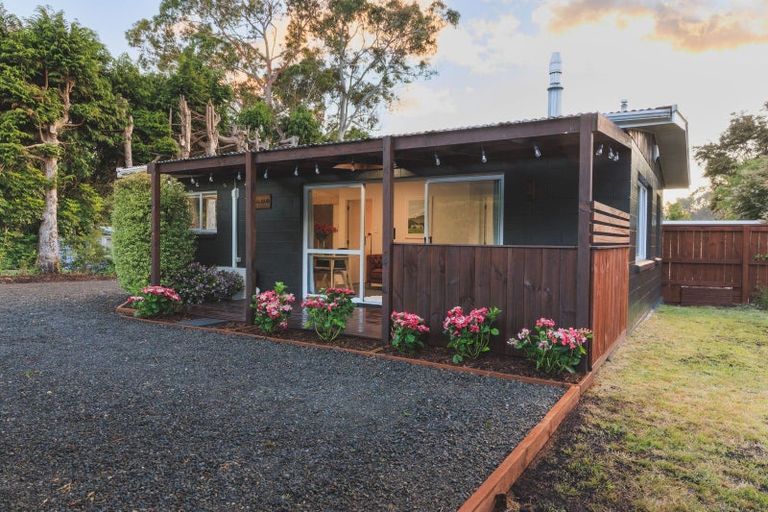 Photo of property in 19 Te Herekiekie Street, Turangi, 3334