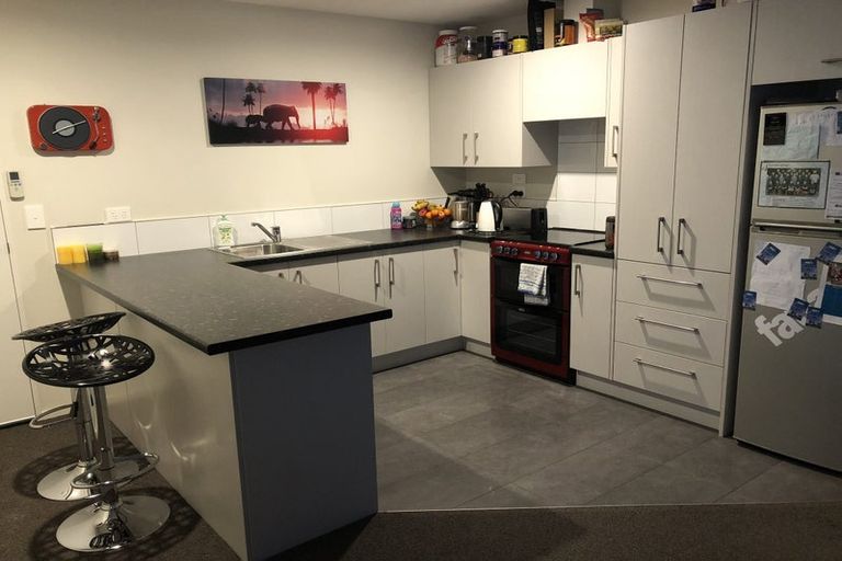 Photo of property in 2/15 Cross Street, Phillipstown, Christchurch, 8011