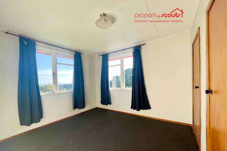 Photo of property in 15b Miro Street, Merrilands, New Plymouth, 4312