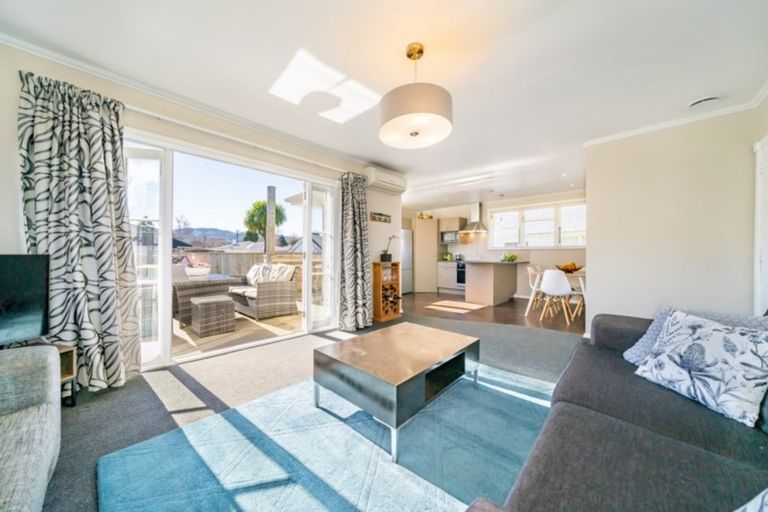 Photo of property in 11 Hector Grove, Trentham, Upper Hutt, 5018