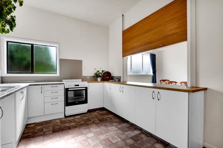 Photo of property in 38 London Street, Eltham, 4322