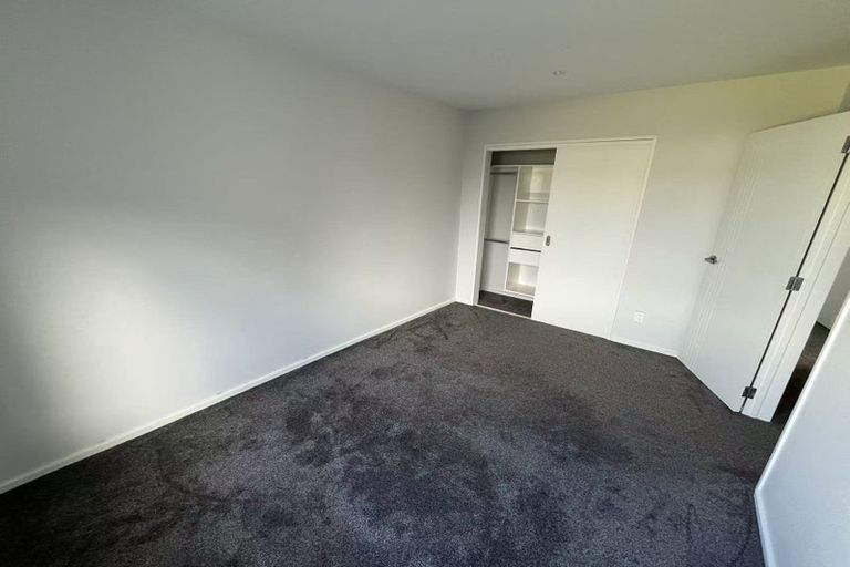 Photo of property in 54 Bordeaux Parade, Te Atatu South, Auckland, 0610