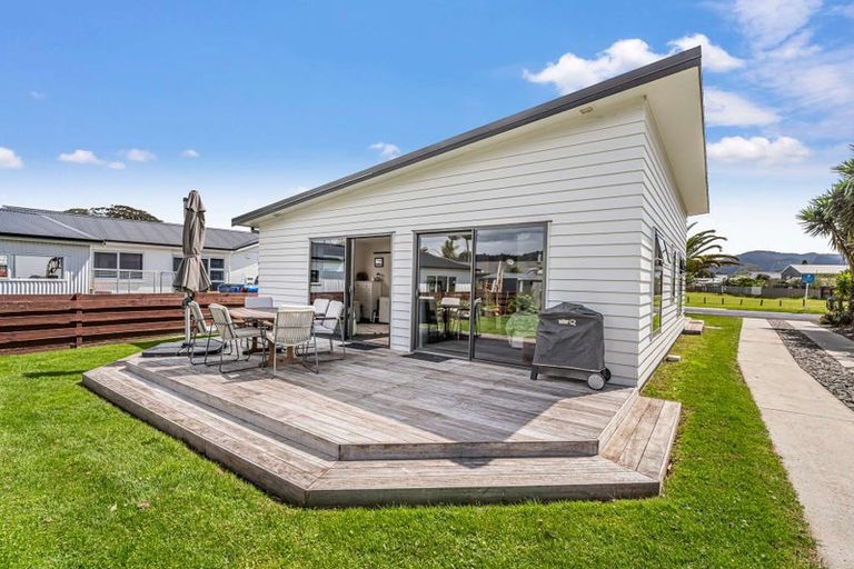 Photo of property in 17 Arthur Street, Whitianga, 3510