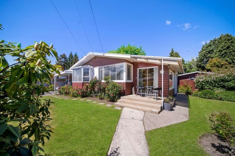 Photo of property in 8 Watson Street, Green Island, Dunedin, 9018