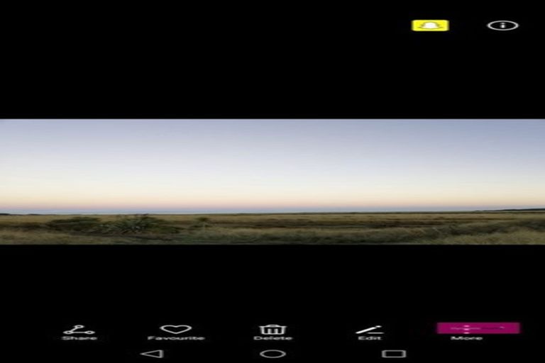 Photo of property in 8 Kina Street, Tangimoana, 4822