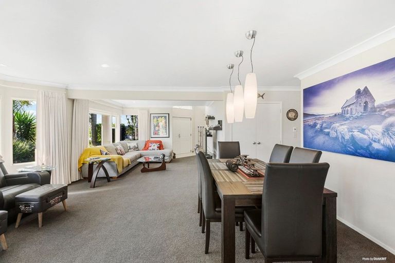 Photo of property in 6 Girdhar Place, Pukekohe, 2120