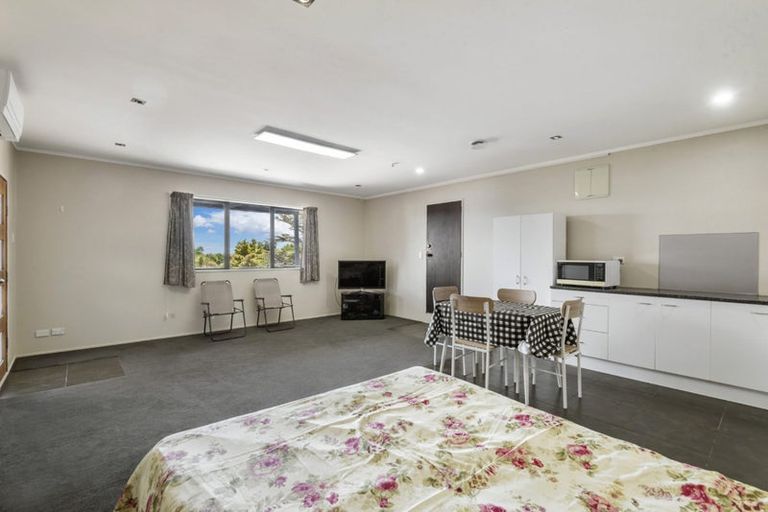 Photo of property in 27a Florence Daly Place, Mount Roskill, Auckland, 1041