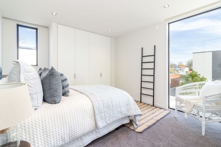 Photo of property in 142a Glandovey Road, Strowan, Christchurch, 8052