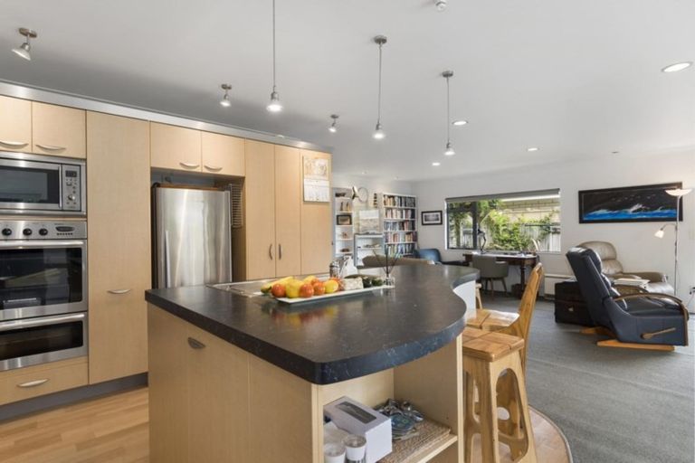 Photo of property in 5a Carol Place, Otumoetai, Tauranga, 3110