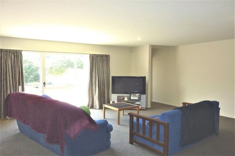 Photo of property in 9 Henry Wigram Drive, Wigram, Christchurch, 8042