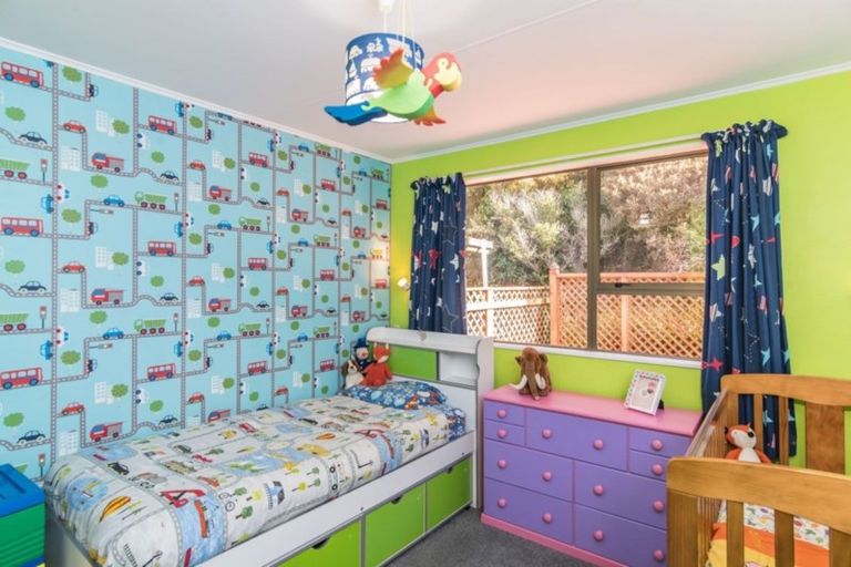 Photo of property in 27a Old Coach Road, Johnsonville, Wellington, 6037