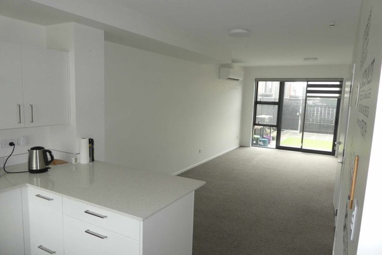 Photo of property in 80 Manarini Road, Westgate, Auckland, 0614