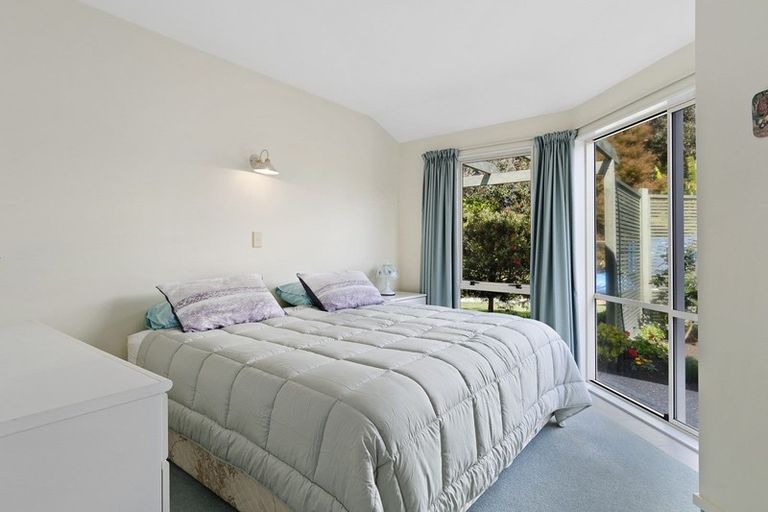 Photo of property in 1 Links View Drive, Omokoroa, 3114