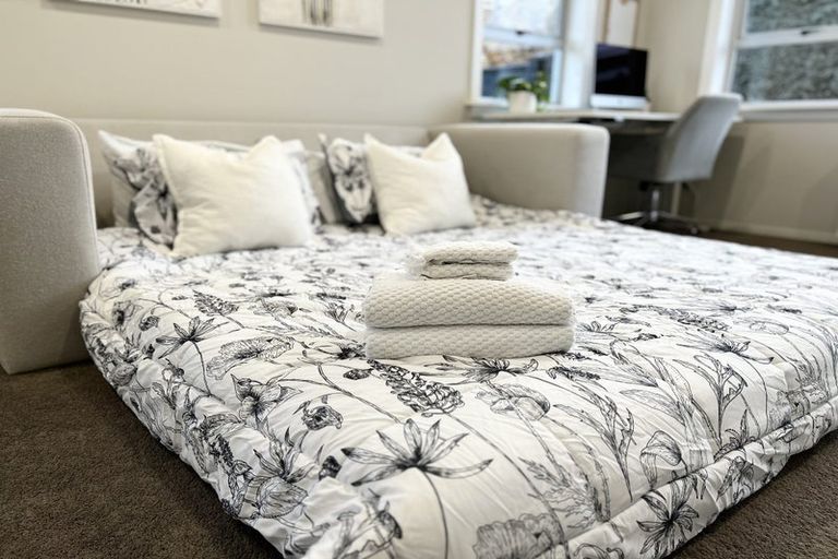 Photo of property in 2/36 Condell Avenue, Papanui, Christchurch, 8053