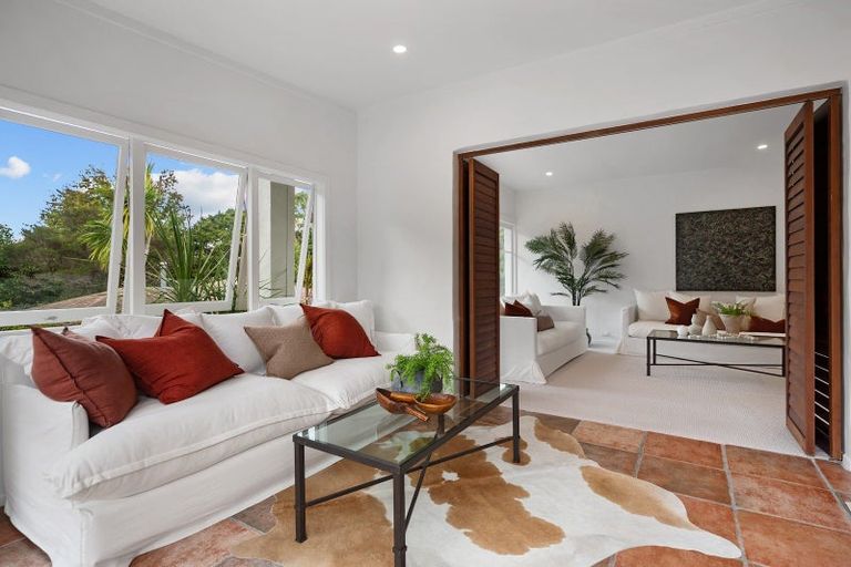 Photo of property in 194 Onewa Road, Birkenhead, Auckland, 0626