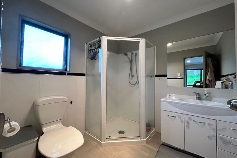 Photo of property in 45 Helleur Road, Massey, Auckland, 0614