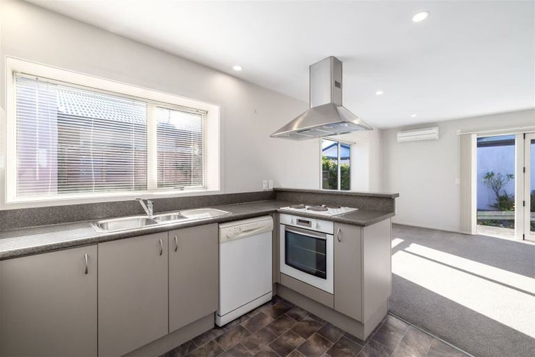 Photo of property in 6/26 Meadow Street, Papanui, Christchurch, 8052