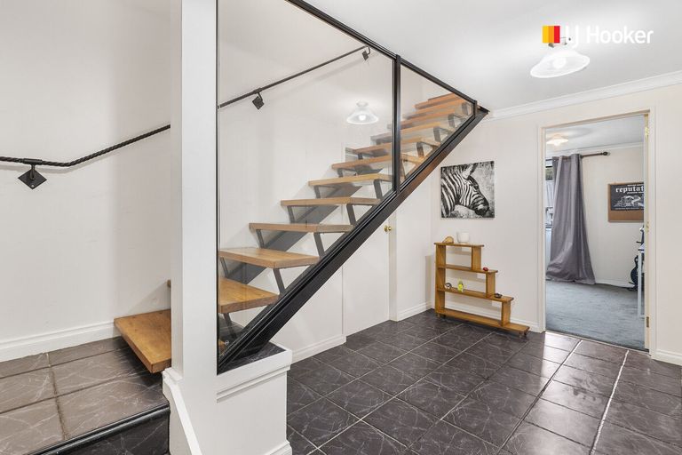 Photo of property in 3/27 Saint Albans Street, Bradford, Dunedin, 9011