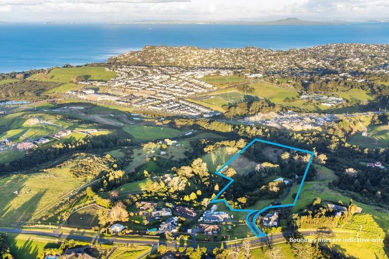 Photo of property in 106 Vaughans Road, Long Bay, Albany, 0792