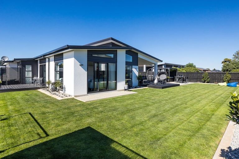 Photo of property in 13 Silverdale Place, Mosgiel, 9024