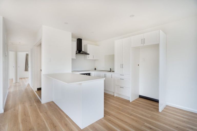 Photo of property in 9a Cheshire Street, Cannons Creek, Porirua, 5024