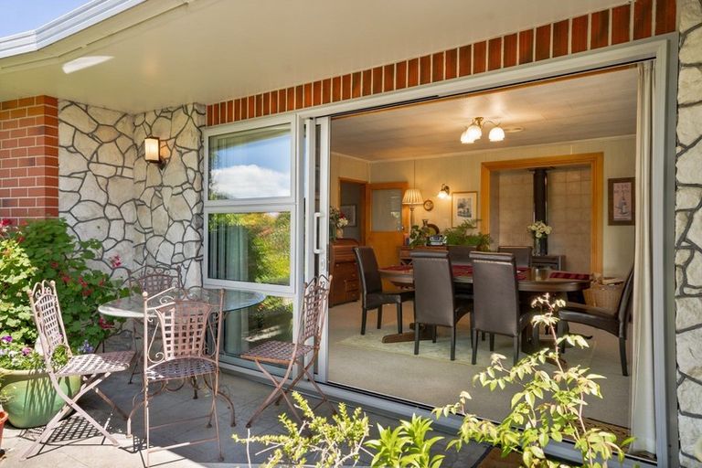 Photo of property in 13 Fairbrother Street, Carterton, 5713