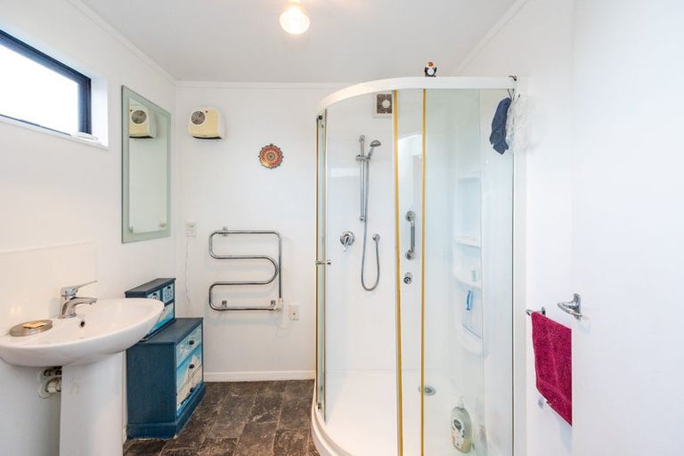 Photo of property in 14 Brightwater Terrace, Terrace End, Palmerston North, 4410