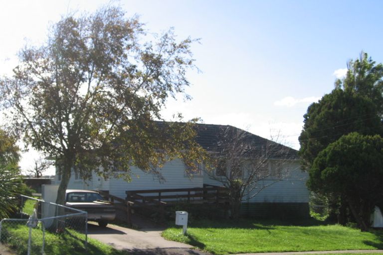 Photo of property in 8 Herald Place, Otara, Auckland, 2023