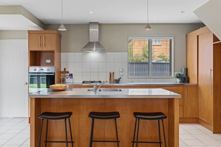 Photo of property in 107 Innes Road, St Albans, Christchurch, 8052