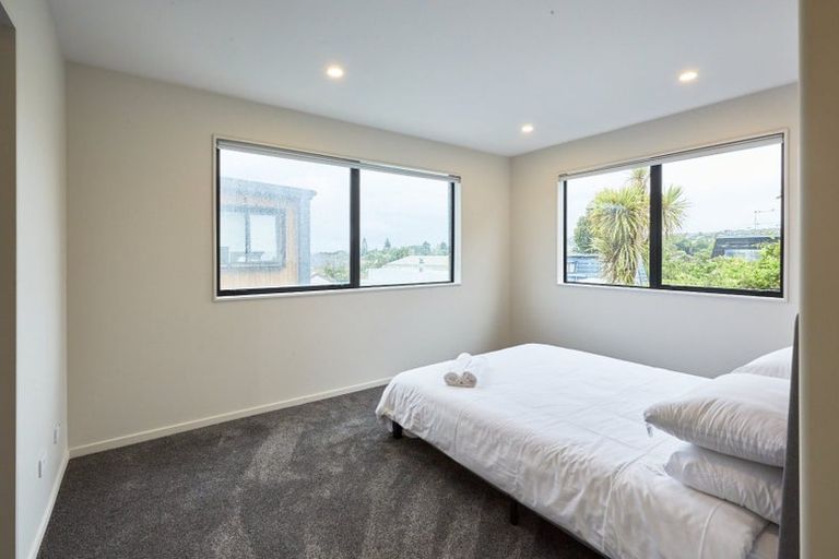 Photo of property in 36d Eastern Beach Road, Bucklands Beach, Auckland, 2012
