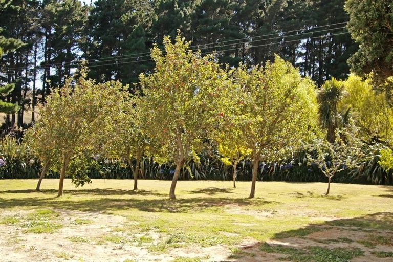 Photo of property in 10 Seaview Road, Herbertville, Dannevirke, 4970