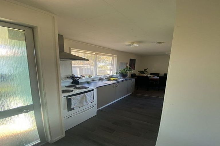 Photo of property in 19 Crystal Place, Pukehangi, Rotorua, 3015