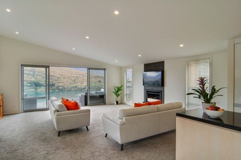 Photo of property in St Andrews Park, 44b Highview Terrace, Queenstown, 9300
