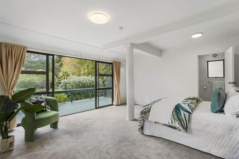 Photo of property in 8 Lynngate Place, Hillcrest, Auckland, 0627