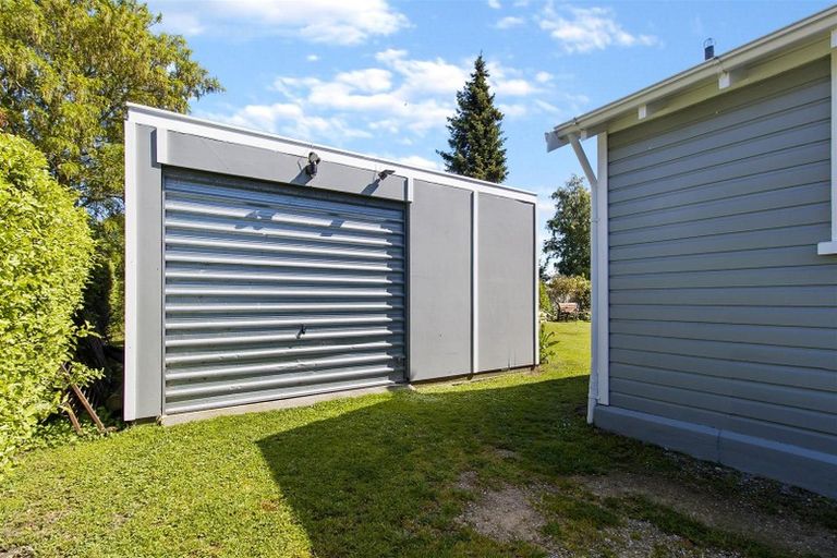 Photo of property in 10 Herbert Street, Waimate, 7924