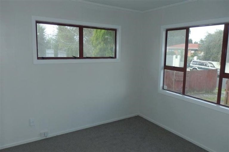 Photo of property in 41 Kairanga Street, Mangere East, Auckland, 2024