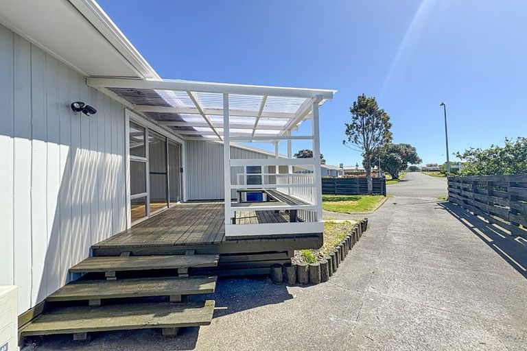 Photo of property in 7 Rogers Street, Castlecliff, Whanganui, 4501
