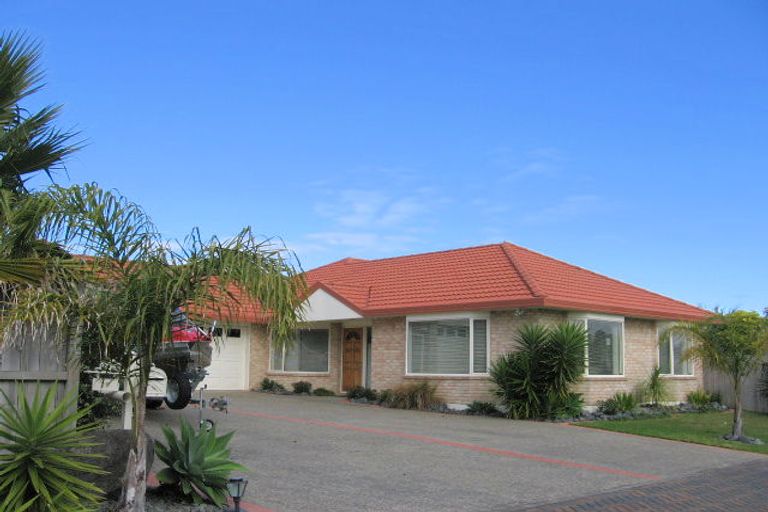 Photo of property in 27 Westerham Drive, Dannemora, Auckland, 2016