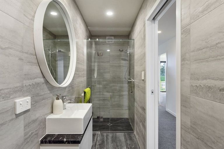 Photo of property in 536d Papamoa Beach Road, Papamoa Beach, 3118