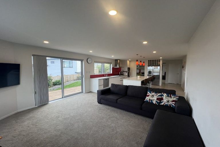 Photo of property in 117 Alec Craig Way, Gulf Harbour, Whangaparaoa, 0930