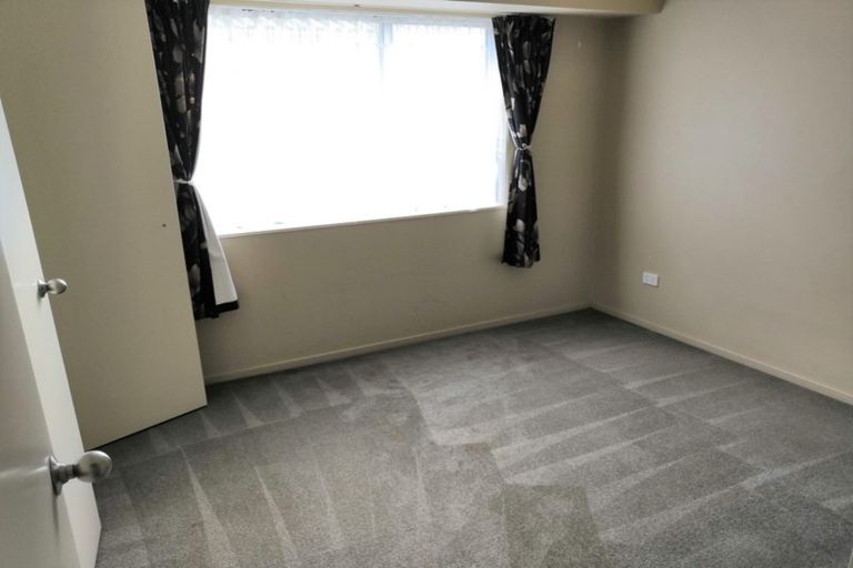 Photo of property in 1 Tir Conaill Avenue, Flat Bush, Auckland, 2019