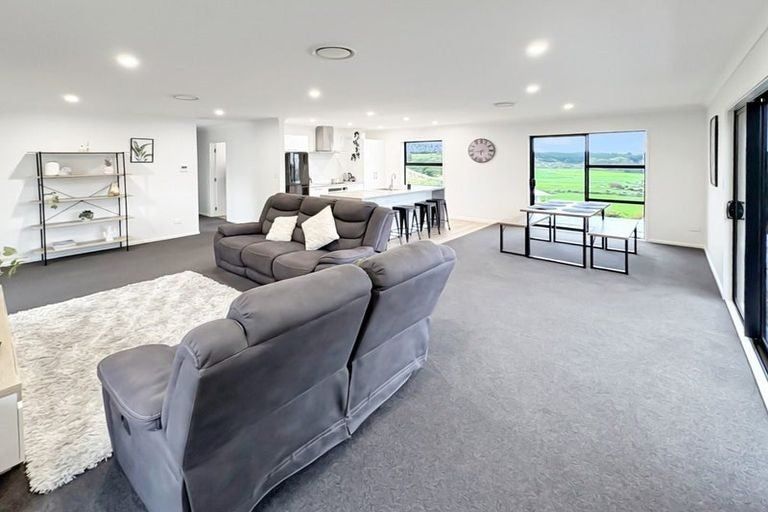 Photo of property in 18 Cracroft Drive, Putiki, Whanganui, 4500