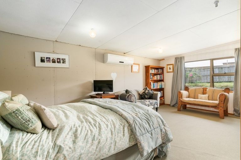 Photo of property in 132 Capell Avenue, Lake Hawea, Wanaka, 9382